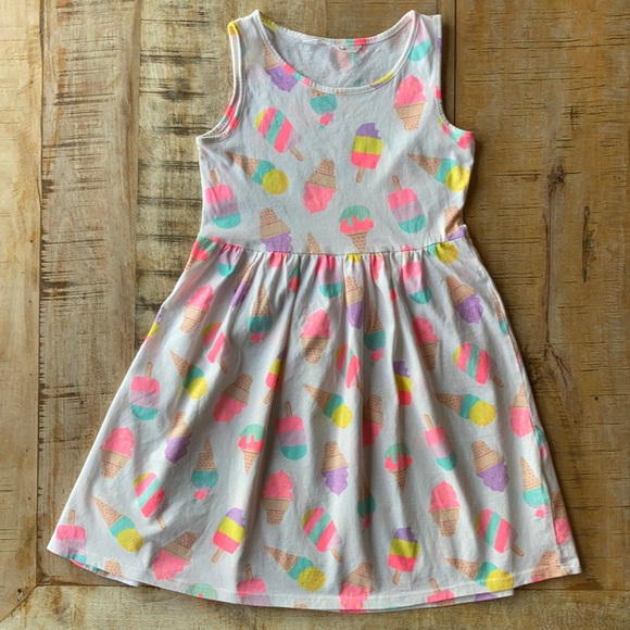 H&M Other - H&M girls dress size 8-10yr